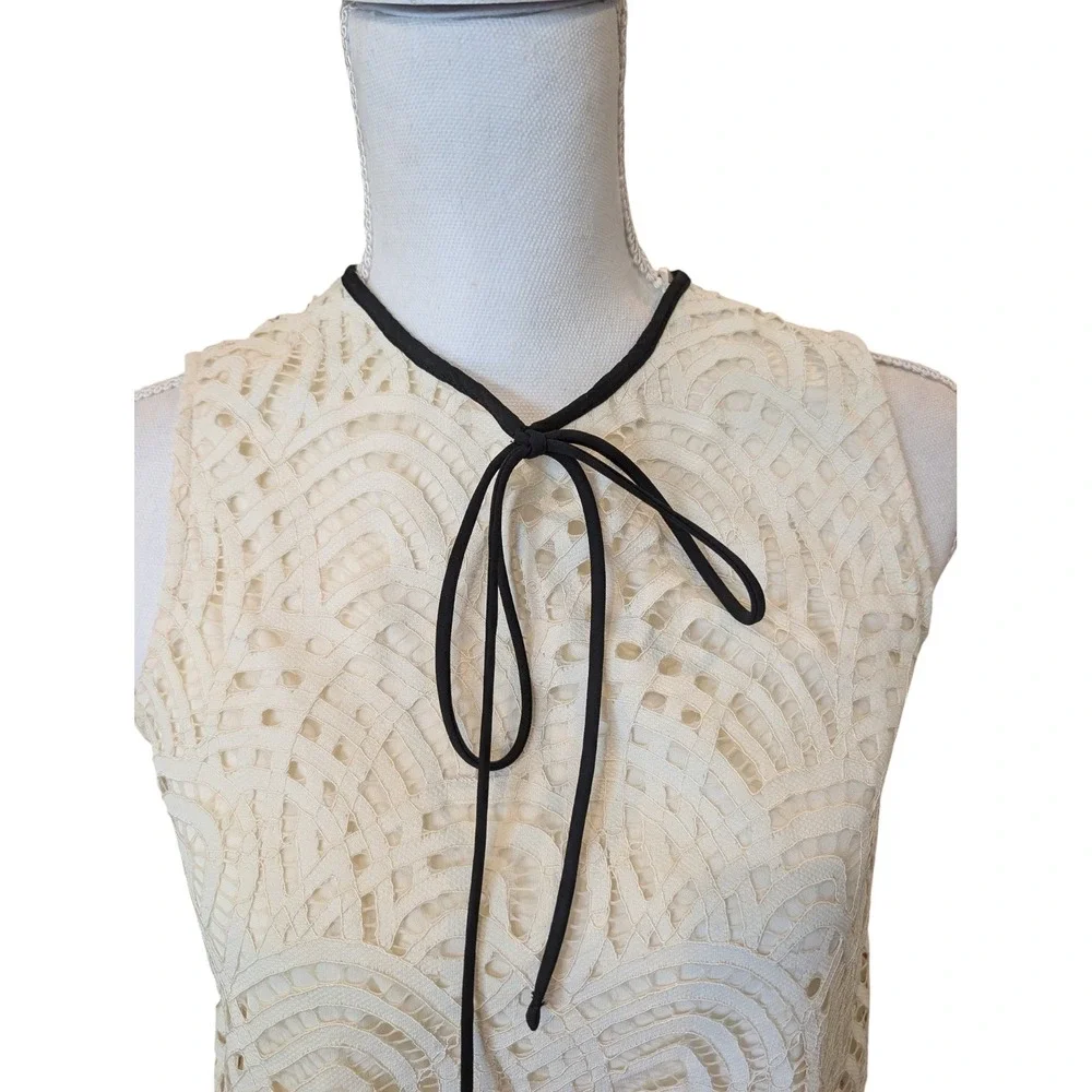 Zara Collection Sleeveless Top Ivory Lace Tie Neck Size Small Scalloped Hem